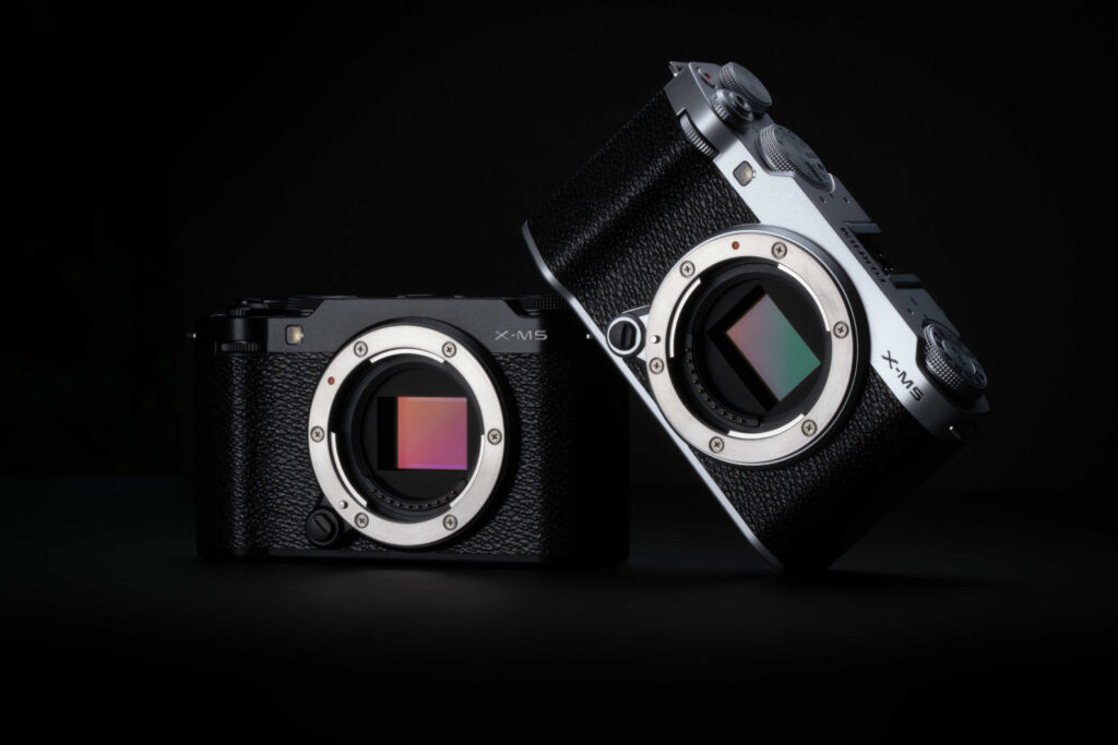 Product-shots-black-background_X-M5_10-r48-1024x683 Fujifilm X-M5: piccola, potente e con carattere sia per foto sia per video