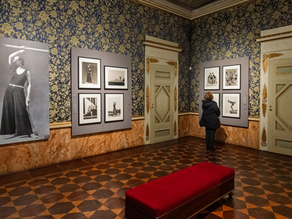 IMG_20250123_160005-1024x767 La bella mostra fotografica "George Hoyningen-Huene. Glamour e avanguardia" a Palazzo Reale di Milano